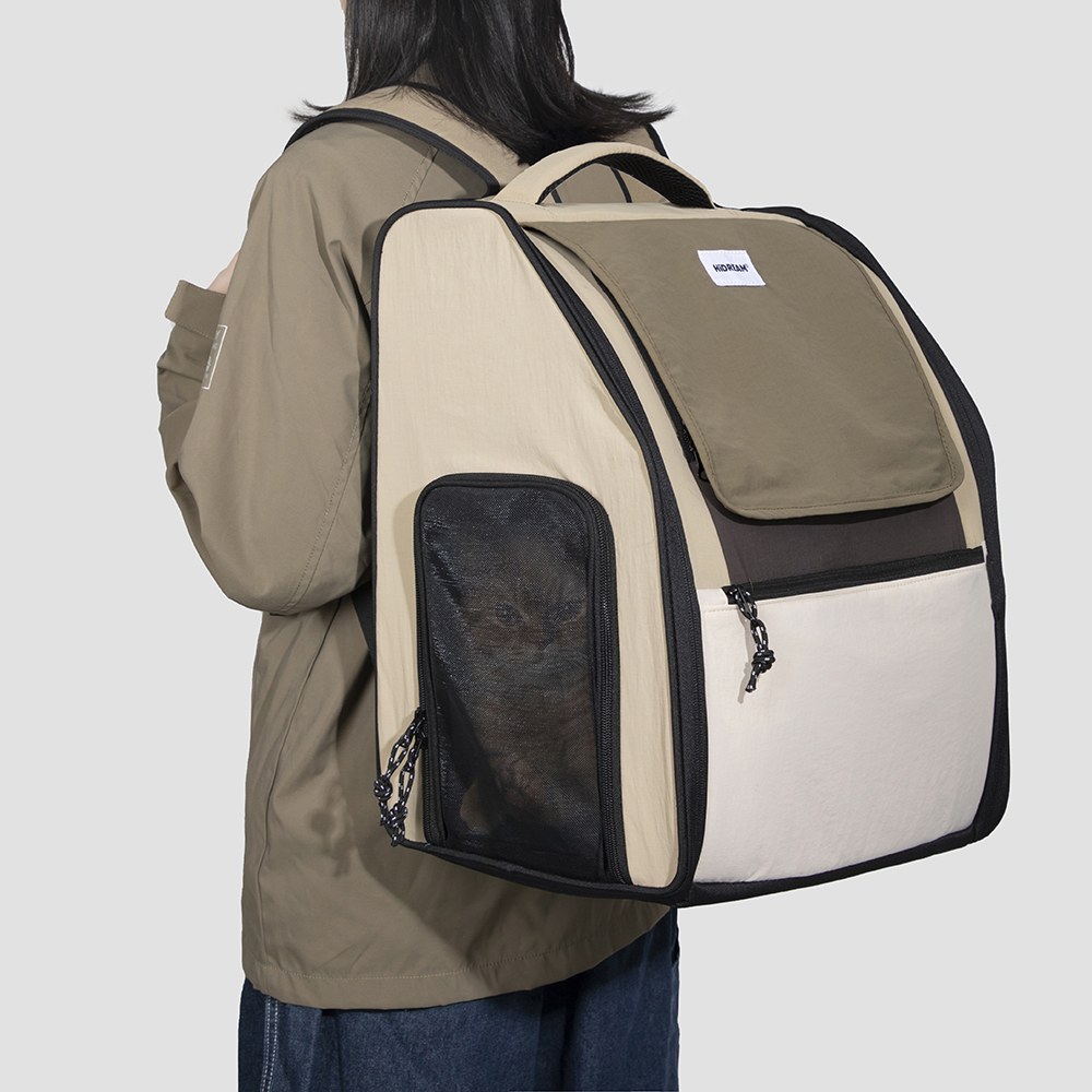 極簡探險家系列外出包 - 旅行雙肩包 (兩色)